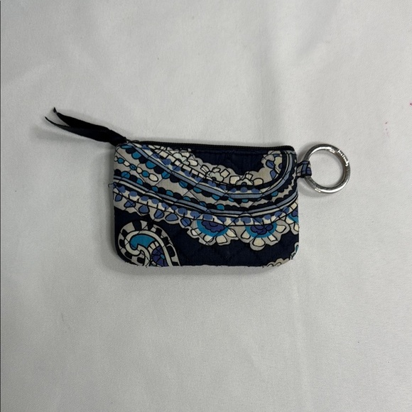 Vera Bradley Floral Blue and Cream Wallet - Picture 1 of 6